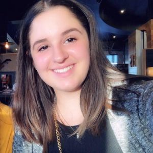 Meet your Posher, Ana clara